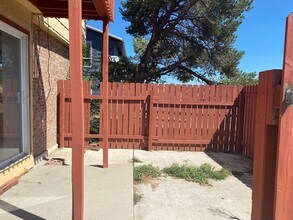 4240 Loomis Ave in Colorado Springs, CO - Building Photo - Building Photo