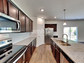 5961 Hagar Vly Dr in Nashville, TN - Building Photo - Building Photo