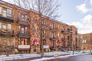 1880-1900 Saint-Joseph Boul E in Montréal, QC - Building Photo