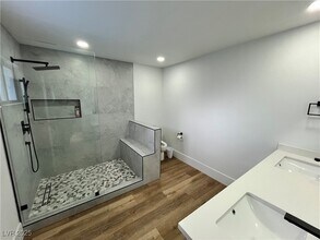 6191 Bullion Blvd in Las Vegas, NV - Building Photo - Building Photo