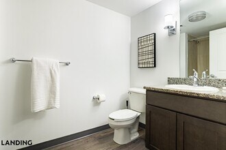 50 Morgan St N, Unit 1102 in Hartford, CT - Foto de edificio - Building Photo