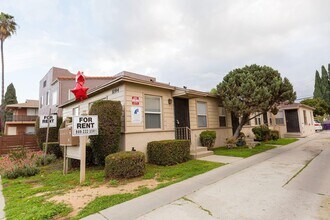 1094 Cherry Ave in Long Beach, CA - Foto de edificio - Building Photo