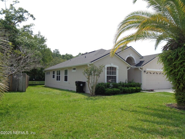 153 Dover Bluff Dr in Orange Park, FL - Building Photo - Building Photo