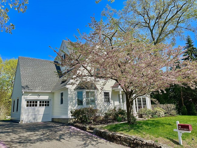 property at 33 Beach Dr