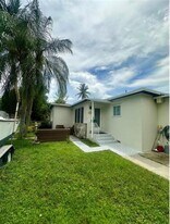 2520 Fillmore St in Hollywood, FL - Building Photo