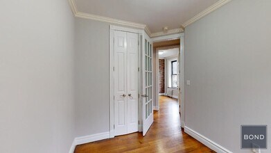 200 Stanton St in New York, NY - Building Photo - Building Photo