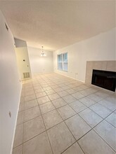 14311 Hanging Moss Cir in Tampa, FL - Building Photo - Building Photo