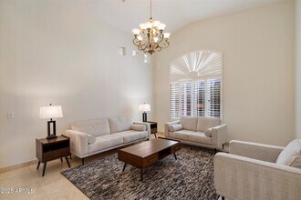 10060 E Emerald Dr in Sun Lakes, AZ - Building Photo - Building Photo