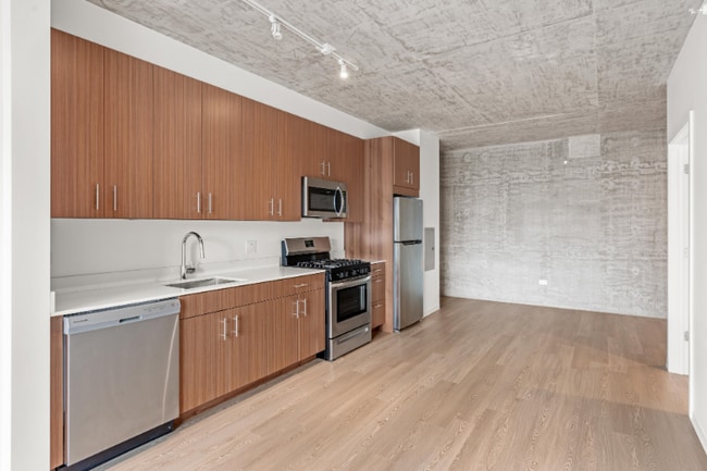 property at 1354 S Wabash Ave