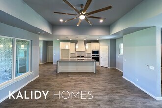 217 Olde Ml Rd in Jones, OK - Building Photo - Building Photo