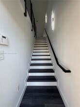 10479 NW 82nd St in Doral, FL - Building Photo - Building Photo