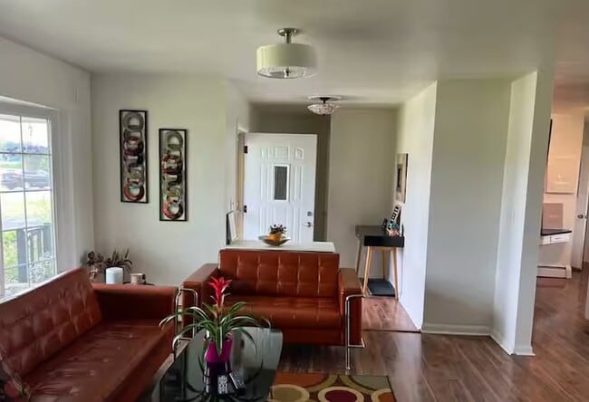 15125 Washington Ave in Union Grove, WI - Building Photo - Building Photo