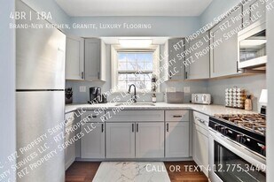 948 Industry St in Pittsburgh, PA - Building Photo