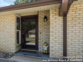 7014 Forest Moss St in San Antonio, TX - Building Photo - Building Photo