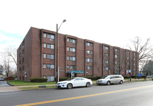 Juniper House Senior Living in Hartford, CT - Building Photo - Building Photo