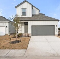 2310 Castillo Dr in Round Rock, TX - Building Photo
