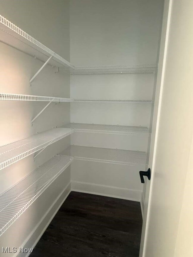 property at 1495 Superior Ave E