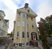 24 Everett St, Unit 1 in Boston, MA - Building Photo