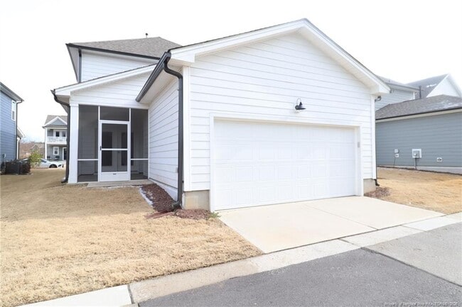 5717 Agrinio Wy in Raleigh, NC - Building Photo - Building Photo