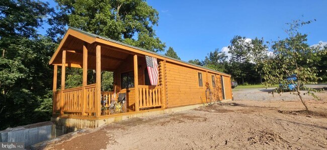 1145 Mountain View School Rd in High View, WV - Building Photo - Building Photo