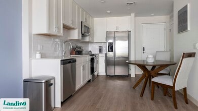 870 SE 47th Terrace in Cape Coral, FL - Building Photo - Building Photo