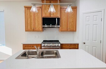 2104 E San Andrea St in Edinburg, TX - Building Photo - Building Photo