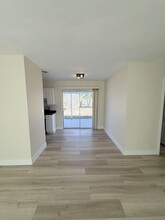 175 SE El Sito Ct in Port St. Lucie, FL - Building Photo - Building Photo