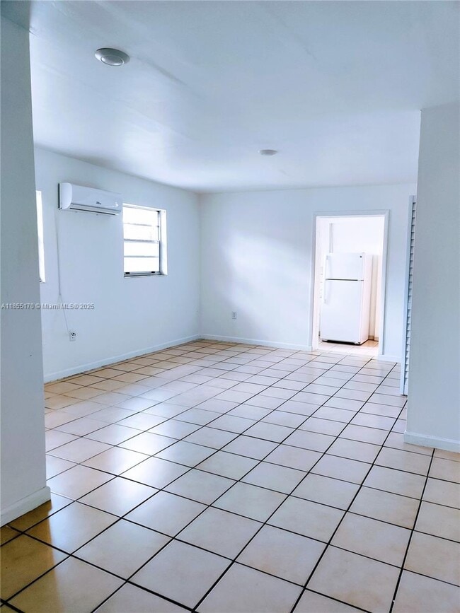 3630 SW 15th St in Miami, FL - Building Photo - Building Photo