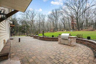 338 Clove Rd in Monroe, NY - Building Photo - Building Photo