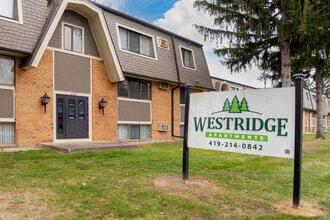 Westridge Apartments in Toledo, OH - Building Photo - Building Photo