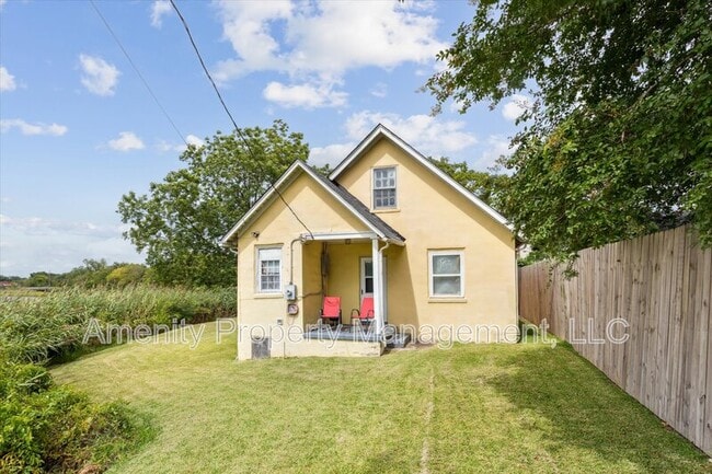 145 Ash Ave in Newport News, VA - Building Photo - Building Photo