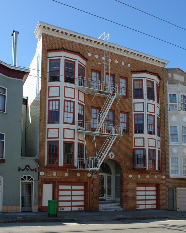 1437 Chestnut St in San Francisco, CA - Building Photo - Building Photo