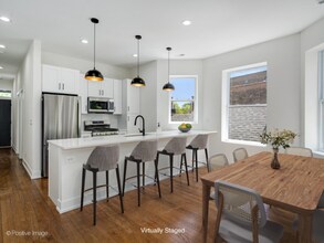 1633 N Francisco Ave in Chicago, IL - Building Photo - Building Photo