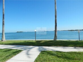 300 Woodette Dr in Dunedin, FL - Building Photo - Building Photo