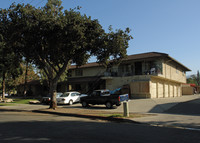 842 S Sherman Ave in Corona, CA - Building Photo - Building Photo