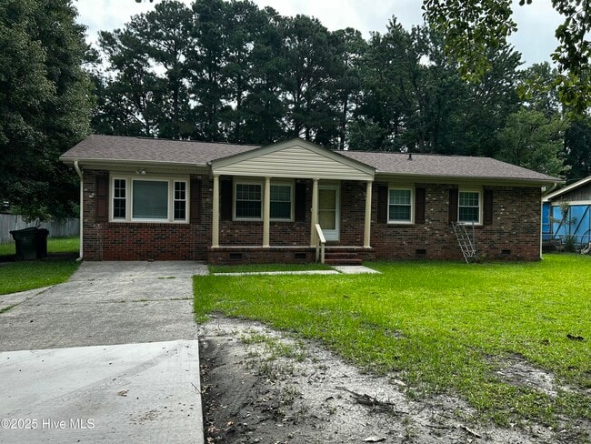 158 Old 30 Rd in Jacksonville, NC - Building Photo - Building Photo