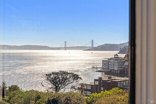 15 Linda Vista Ave in Tiburon, CA - Building Photo