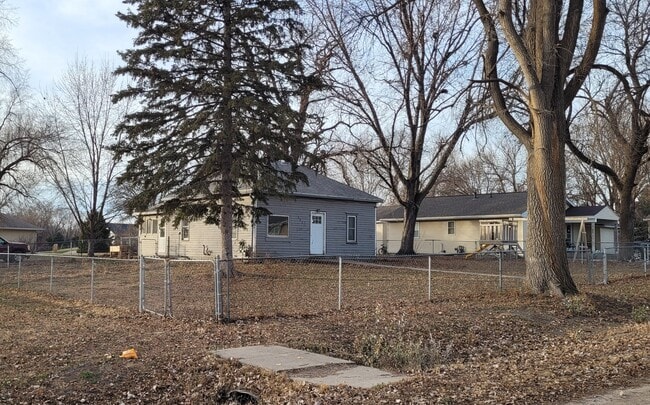 property at 902 T St
