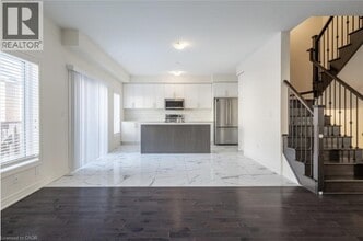 3159 Lula Rd in Burlington, ON - Building Photo - Building Photo