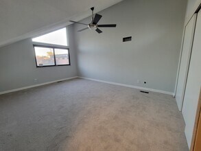 154 Chatterbird Dr in Eureka, MO - Building Photo - Building Photo