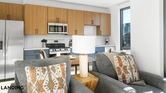 1007 S Mint St in Charlotte, NC - Building Photo