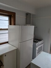 8010 S Marshfield Ave, Unit 2 in Chicago, IL - Building Photo - Building Photo