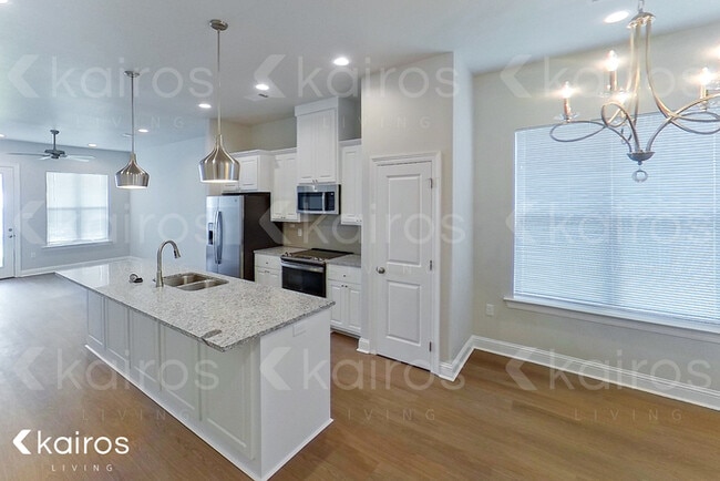 4816 W Dacha Ln in Baton Rouge, LA - Building Photo - Building Photo