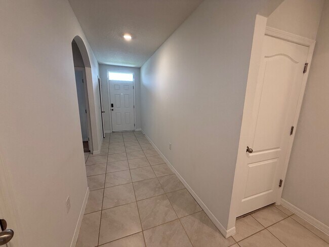 1819 Hackberry St in Groveland, FL - Building Photo - Building Photo