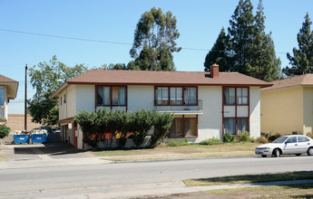 13441 El Prado Ave in Garden Grove, CA - Building Photo - Building Photo