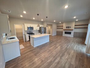 5906 W Yorktown Ln in Spokane, WA - Building Photo - Building Photo