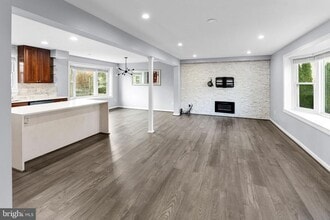 6910 Ontario St in West Springfield, VA - Building Photo - Building Photo