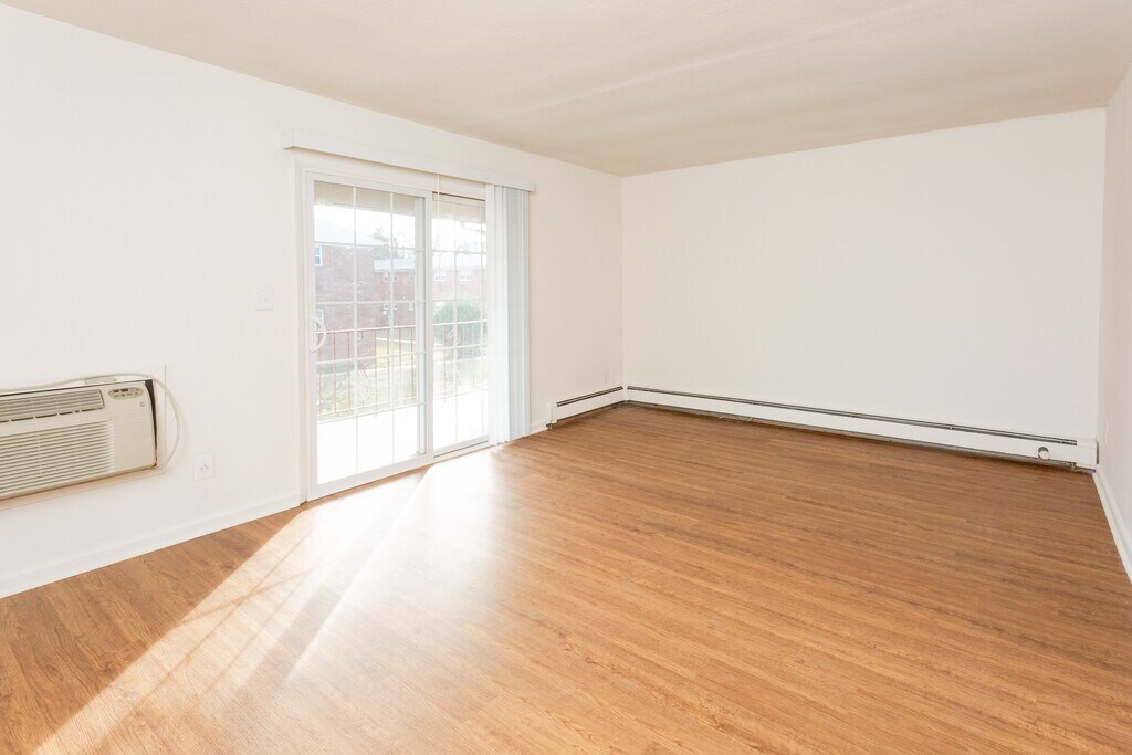 GABLES APARTMENTS in Neptune, NJ