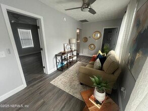 2803 College St in Jacksonville, FL - Building Photo - Building Photo