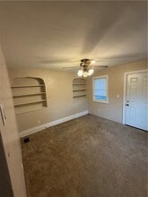 20 N Pine St in Ellsworth, PA - Building Photo - Building Photo